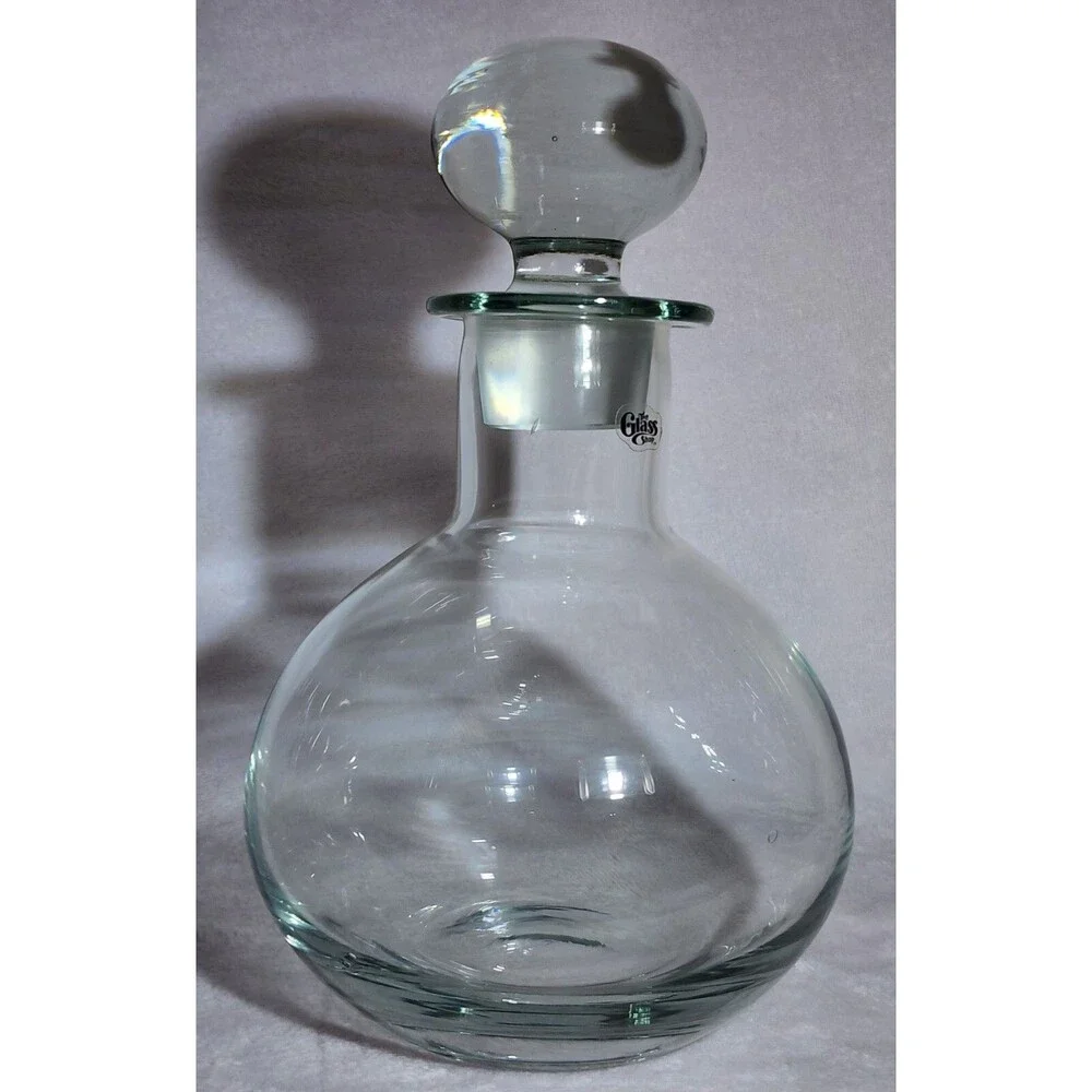 The Glass Shop Decanter ~ Modern Appeal